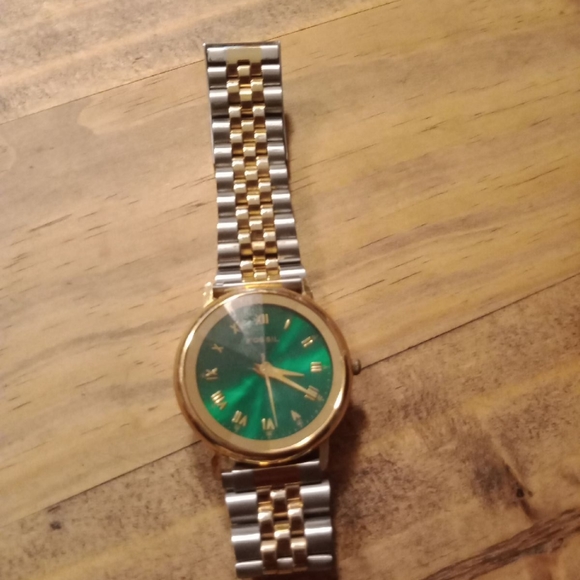 Fossil Watch - Picture 2 of 6